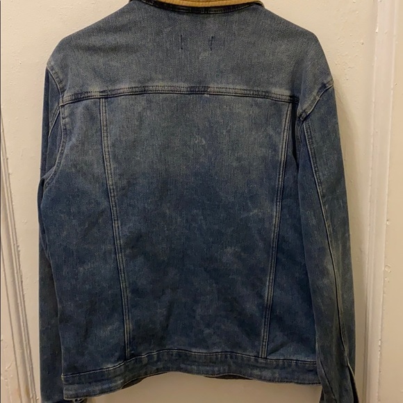 Jean jacket with soft lining for warmth - Picture 3 of 4